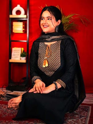 Tibra Attire Women Cotton Blend Embroidered Kurti Pant Dupatta Set